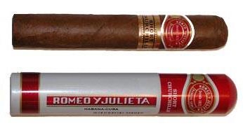 Romeo y Julieta Short Churchill Tubo - 1\'s