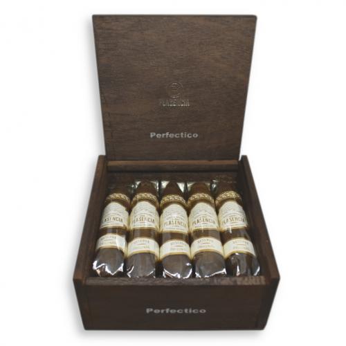 Plasencia Reserva Original Perfectico Cigar - Box of 10