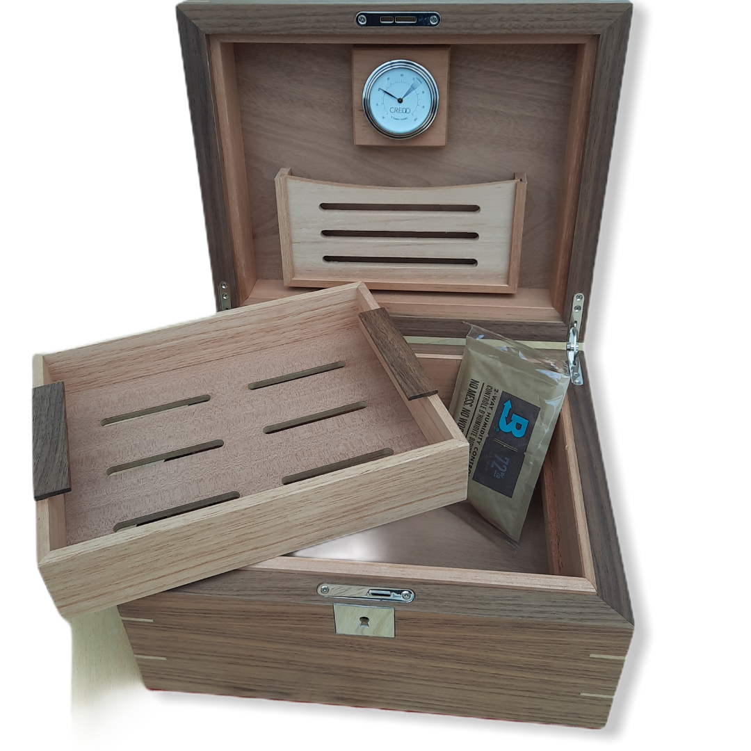 Apsley Limited Edition Walnut Humidor 70 Cigars