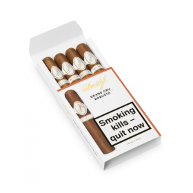 Davidoff Grand Cru Robusto Cigar - Pack of 4