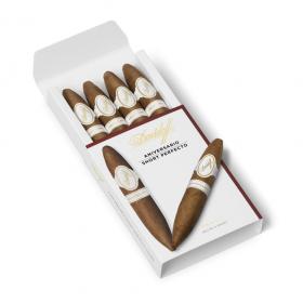 Davidoff Aniversario Short Perfecto Cigar - Pack of 4