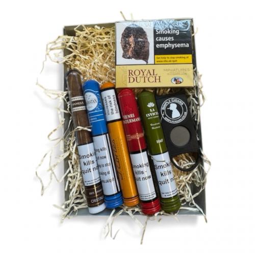 International Cigars Celebration Box - 15 Cigars