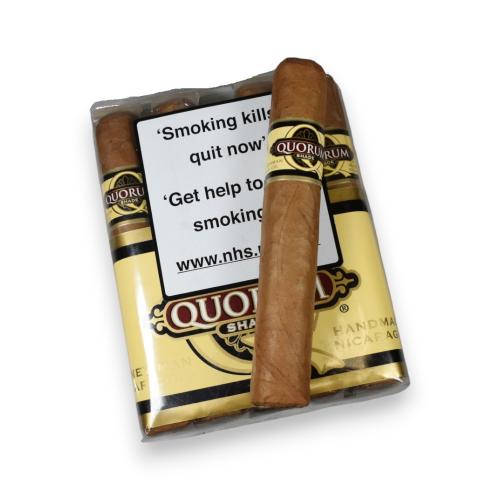 Quorum Shade Grown Robusto Cigar - Bundle of 10