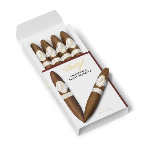 Davidoff Aniversario Short Perfecto Cigar - Pack of 4